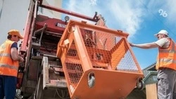 Больше тысячи коммунальщиков вывозят ТКО на праздниках на Ставрополье